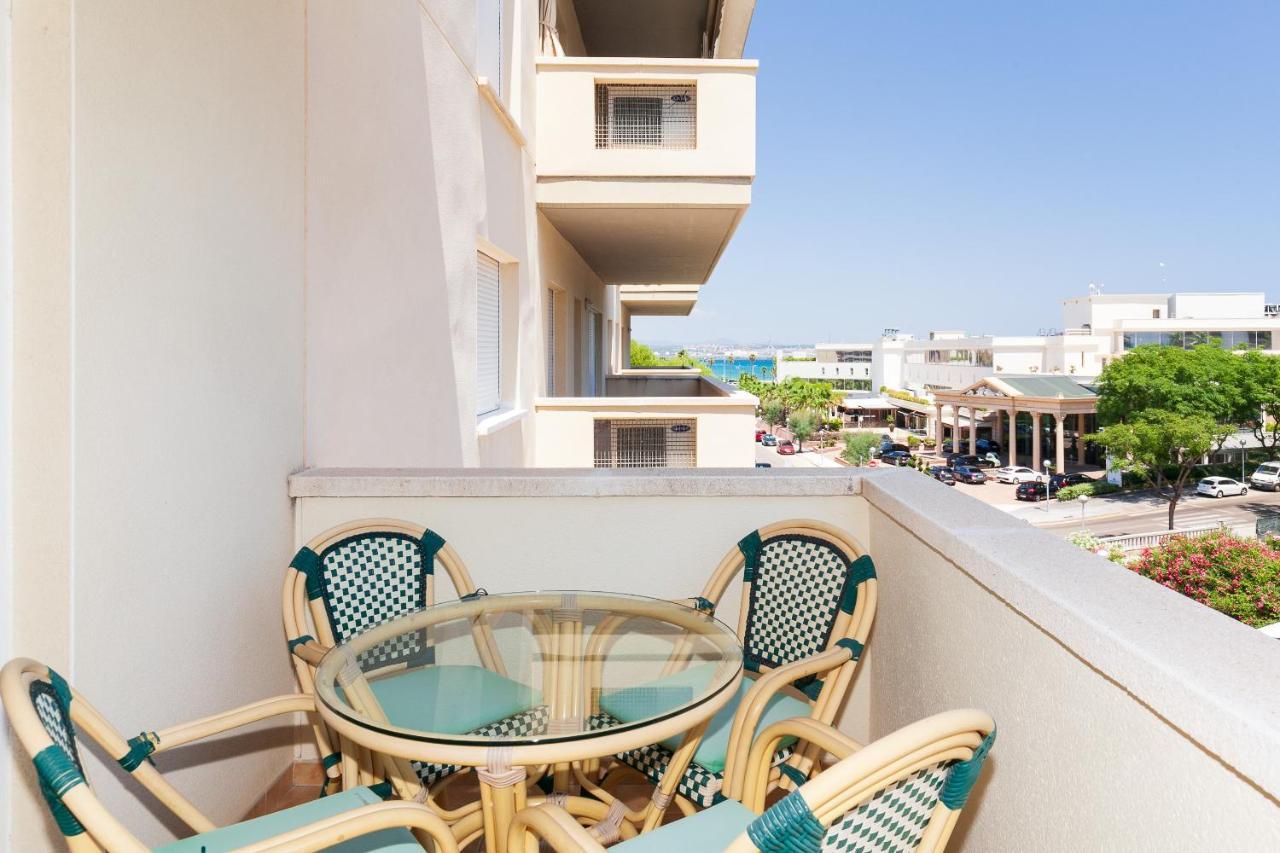 Uhc Aqua Family Complex Apartment Salou Bagian luar foto