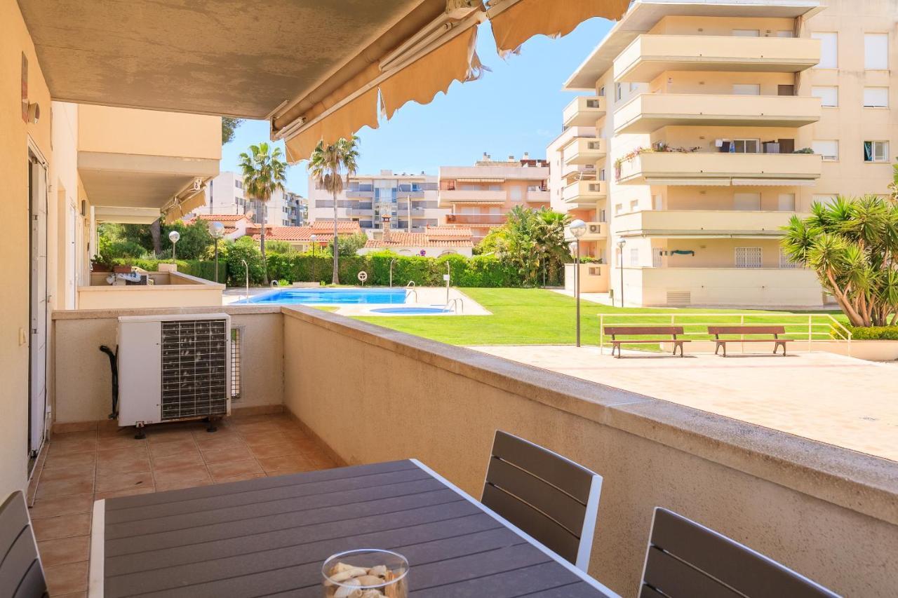 Uhc Aqua Family Complex Apartment Salou Bagian luar foto