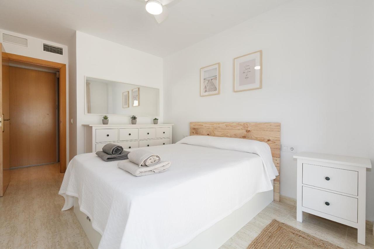 Uhc Aqua Family Complex Apartment Salou Bagian luar foto