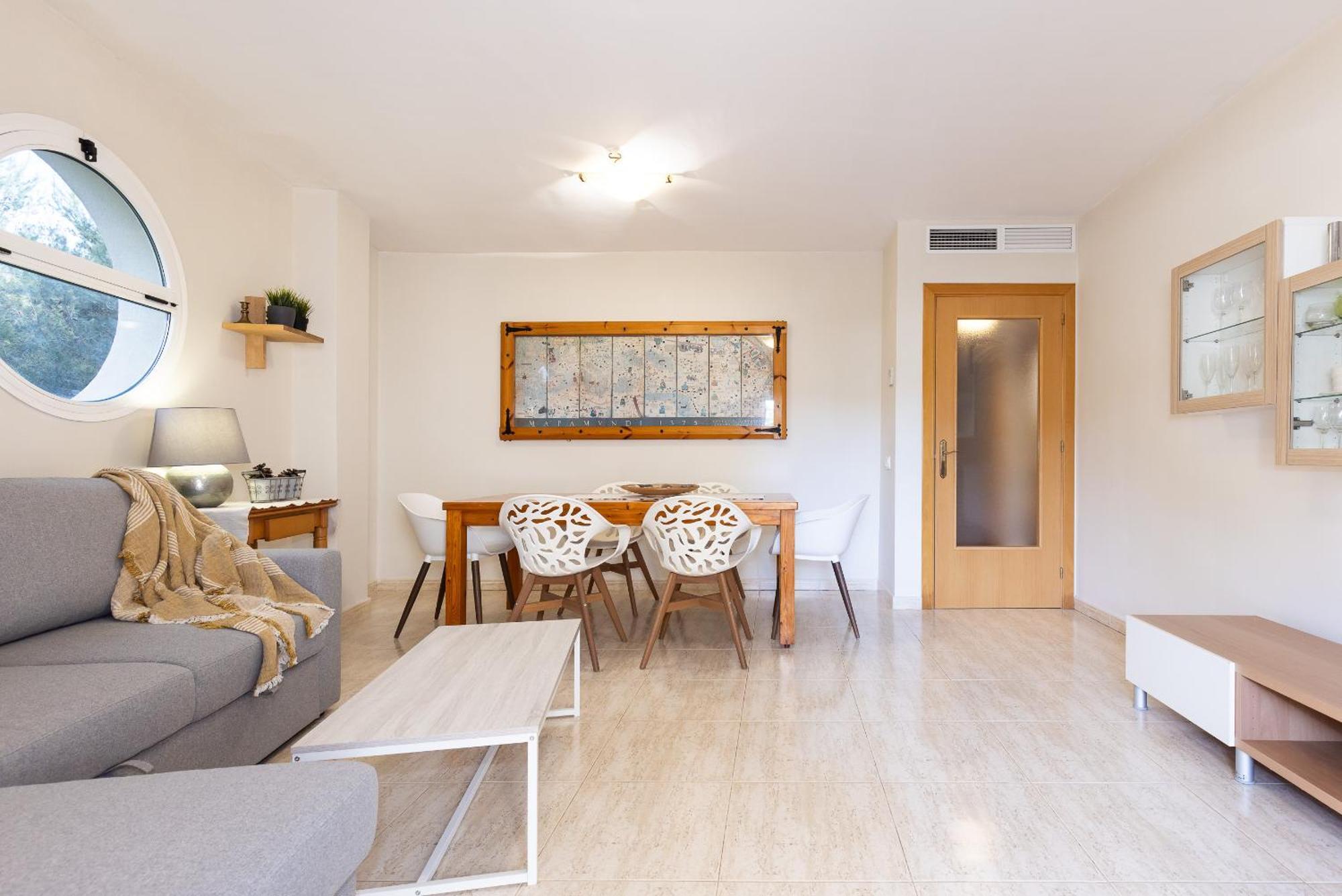 Uhc Aqua Family Complex Apartment Salou Bagian luar foto