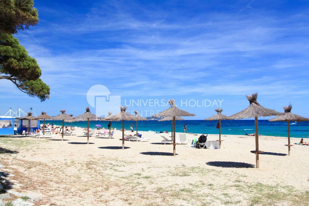 Uhc Aqua Family Complex Apartment Salou Bagian luar foto